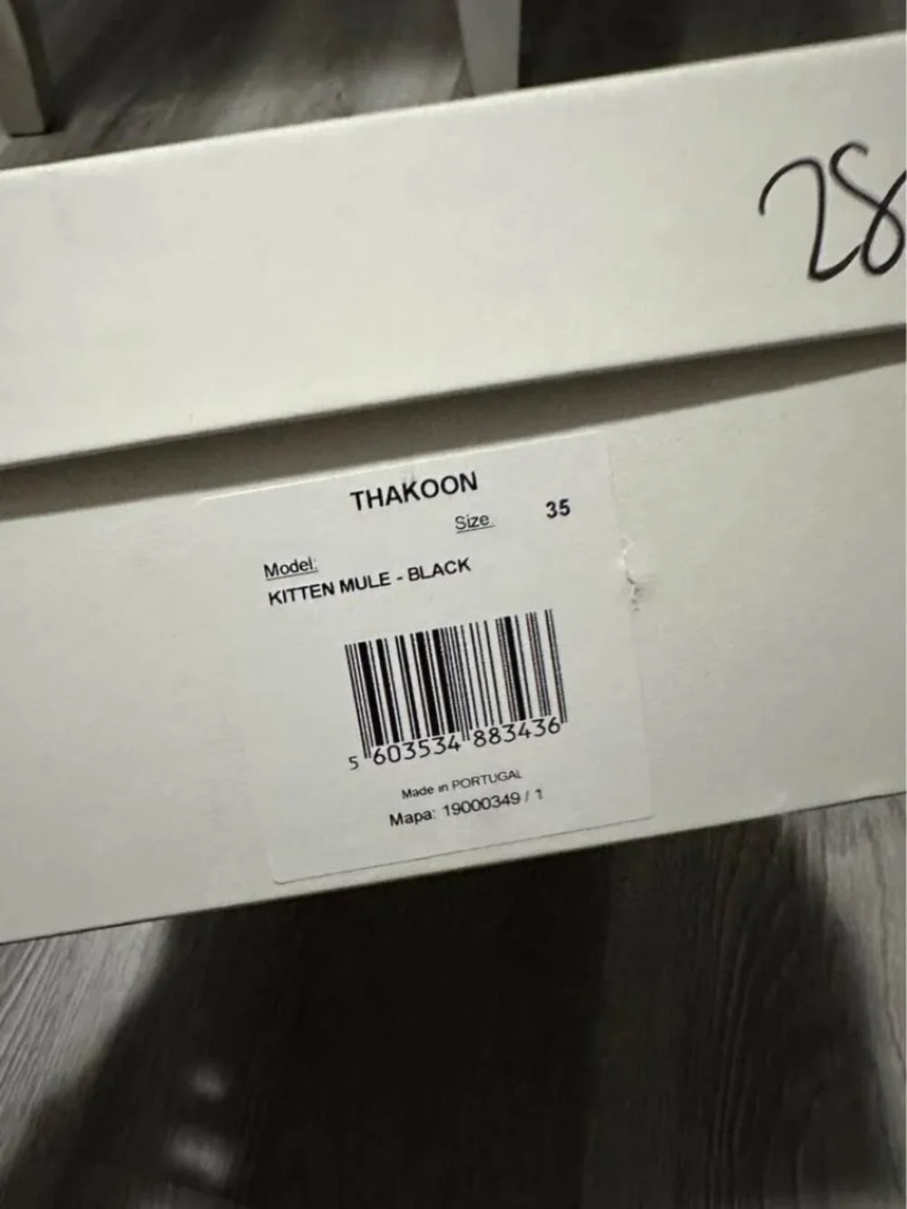 Thakoon black leather kitten heel mules size eu 35 US 5